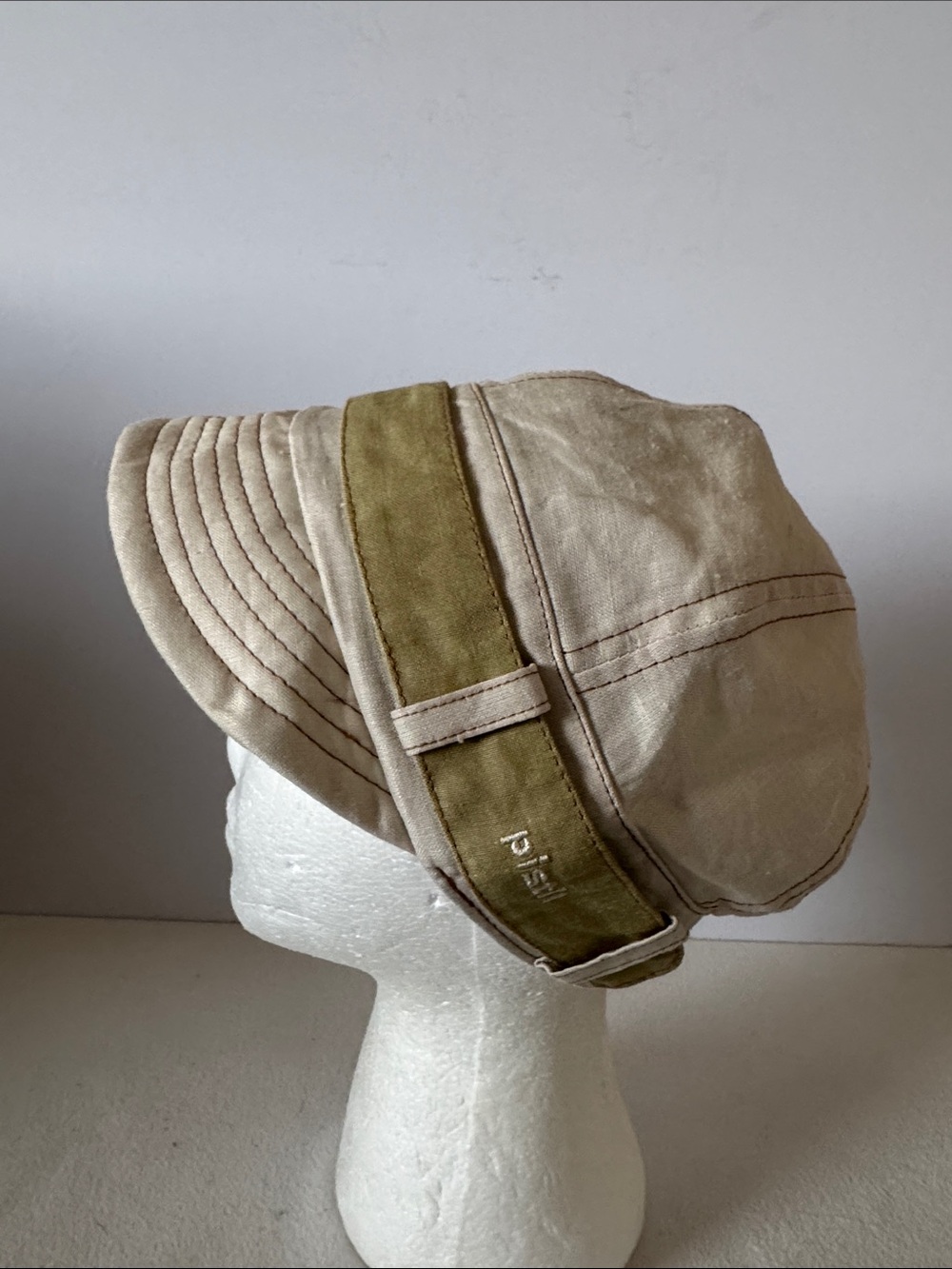 Pistil linen hat
